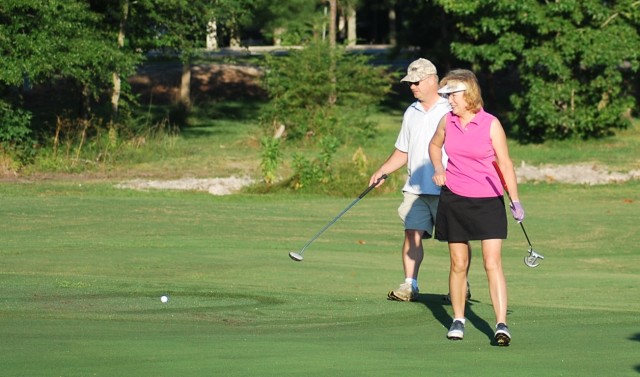 Lining up the putt