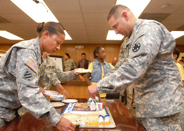 MSG Johnson and CPT Keeter