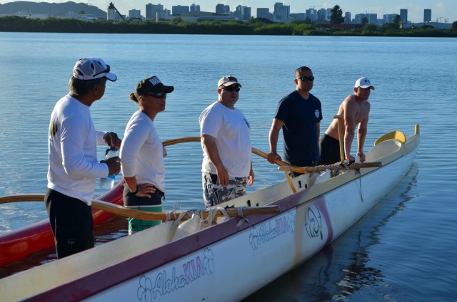 WTB Soldiers receive paddling training as part of Adaptive Reconditioning Program