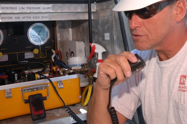 Dive team demonstrates its quick-response capability