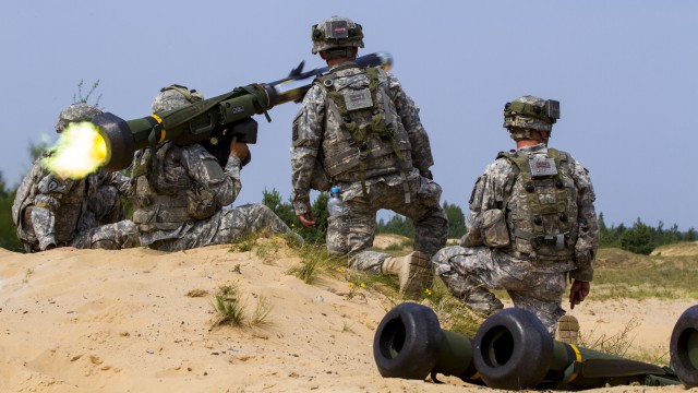 Paratroopers conduct missile, mortar live-fire exercise