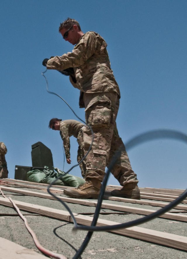 19th EWS Airmen tear down final weather tower in RC-South