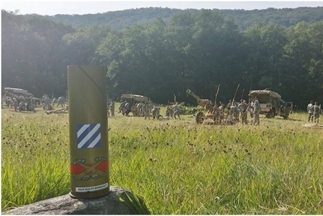 'Patriots' demonstrate field artillery operations to West Point cadets