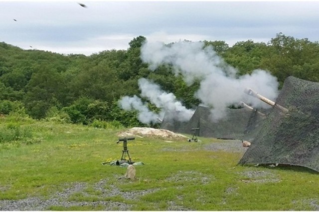 'Patriots' demonstrate field artillery operations to West Point cadets