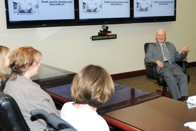 Decorated World War II Veteran visits Joint Munitions Command