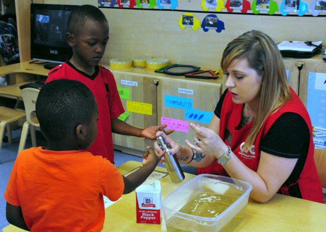 CDC brings parents, kids together with science fair