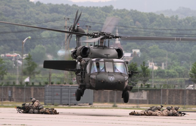 Air assault paves path to combined readiness