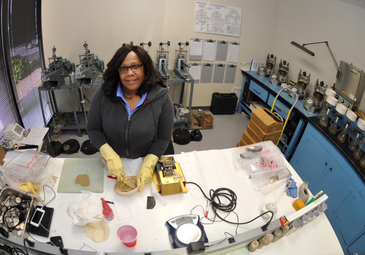 USACE lab a worldwide leader in materials testing Article The