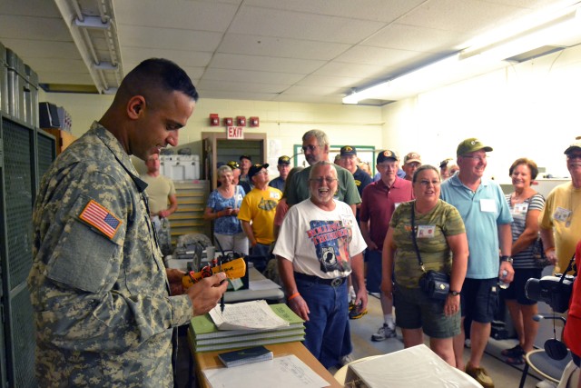 Avionic Vietnam Veterans visit CAB