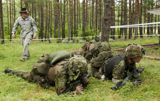 173rd Airborne paratroopers and Estonian scouts earn their spurs