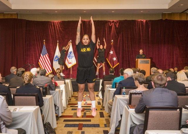Informational scientists discuss Soldier physical performance