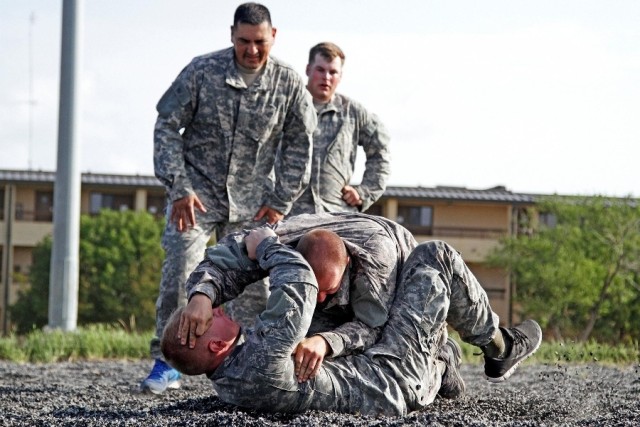 Soldiers train, build teams, conduct counseling for First Team Training