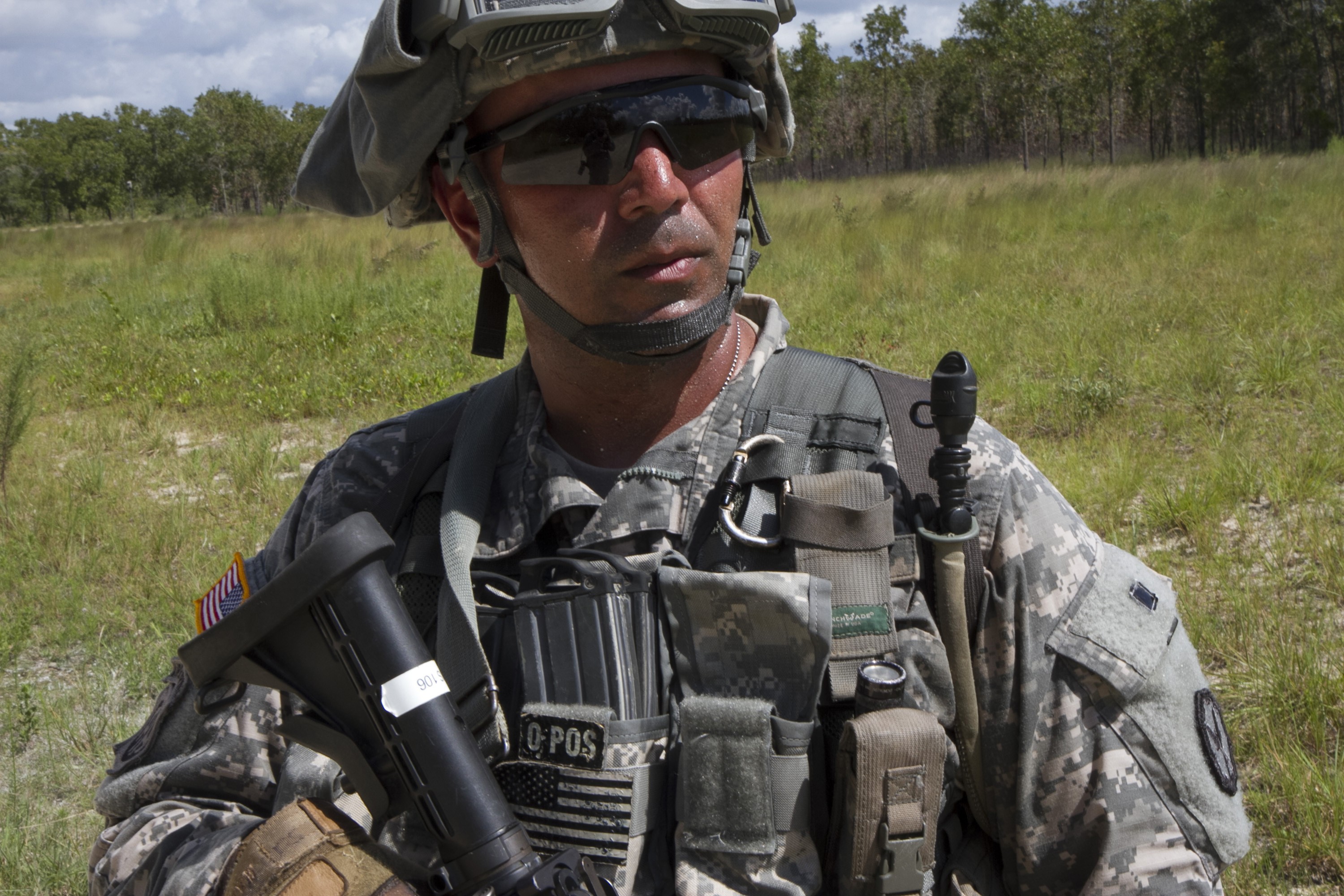 Paratrooper keeps military dream alive in Army Reserve | Article | The ...