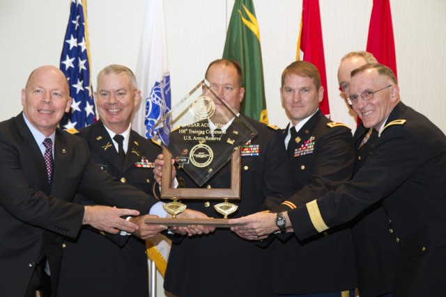 108th Training Command (IET) wins top prize at the 2014 Army Communities of Excellence Awards