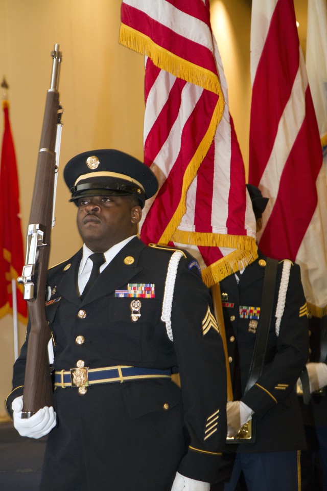 108th Training Command (IET) wins top prize at the 2014 Army Communities of Excellence Awards