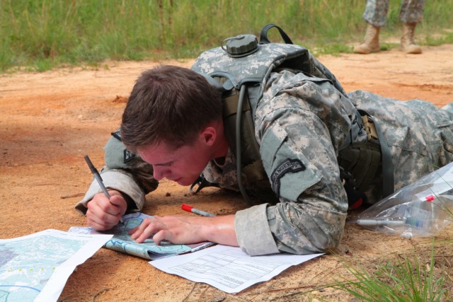USASOC Soldiers compete for Best Warrior selection