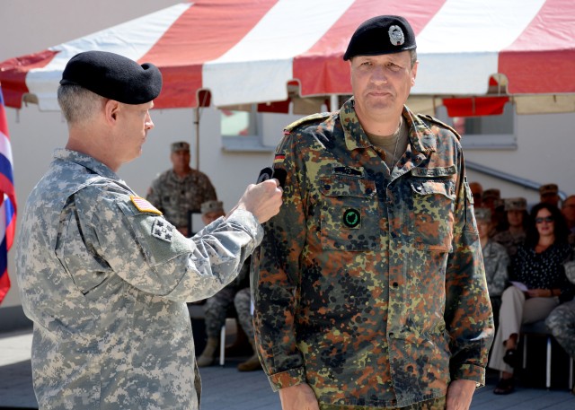 U.S. Army Europe welcomes Bundeswehr officer as its first German chief of staff