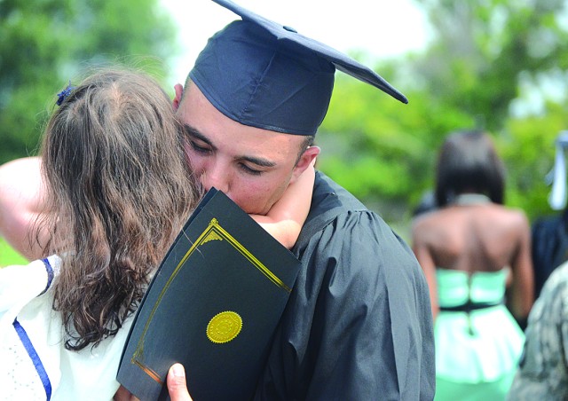 Fort Campbell hosts graduation ceremony