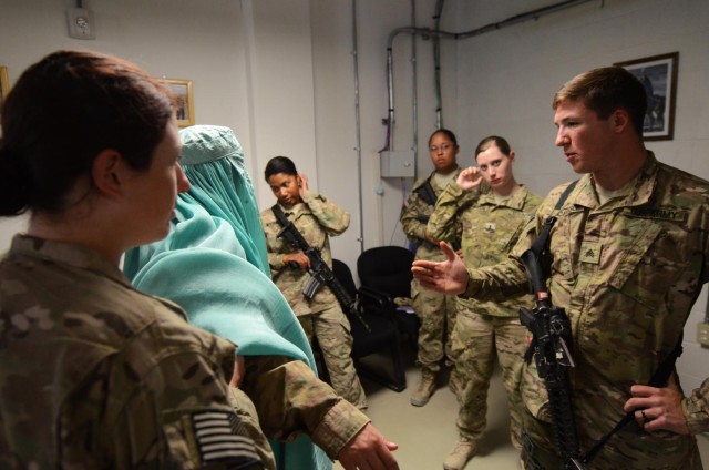 FET training teaches soldiers how to work with Afghan women