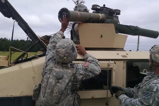 'Can Do' soldiers conduct heavy weapons training