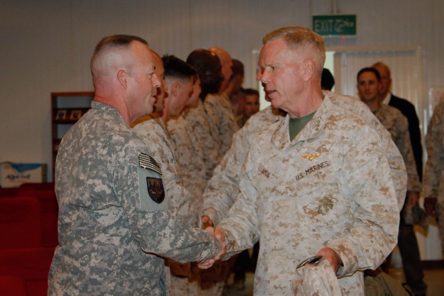 Gen. James F. Amos visits Camp Arifjan
