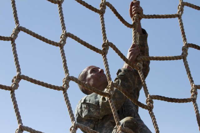 2014 Peacekeeper Challenge: Taking resiliency, fitness to the next level in the name of esprit de corps