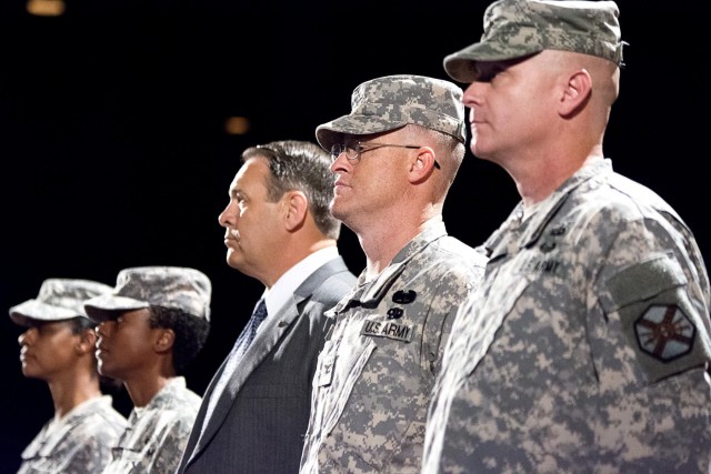 JBM-HH welcomes new commander, CSM