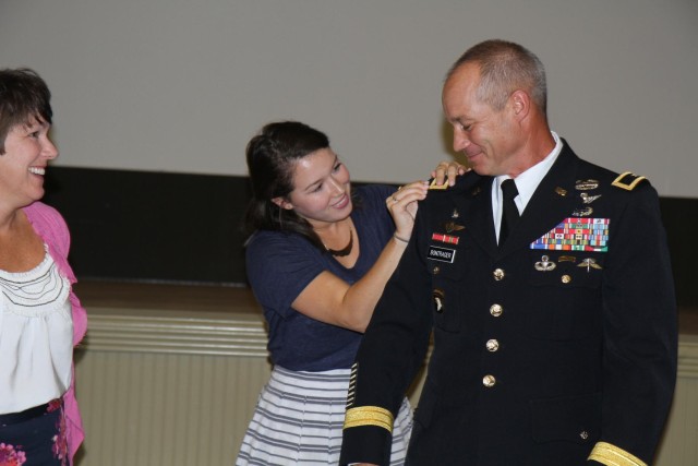 7ID promotes deputy commanding general, support