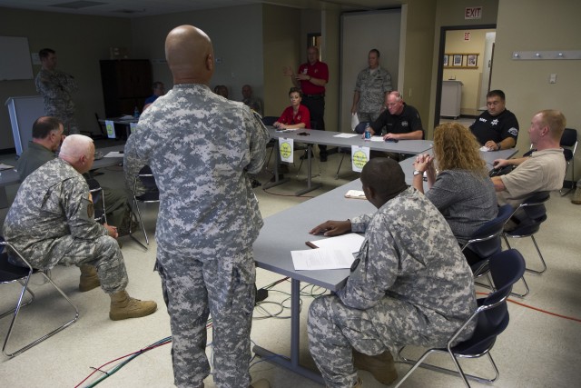 Army Reserve MPs forge new partnerships during DSCA exercise