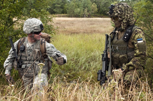 Heroes on helos: American paratroopers, Estonian Scouts train together in air assault