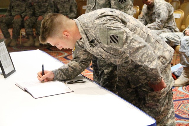 'Can Do' Battalion welcomes sergeants to NCO Corps