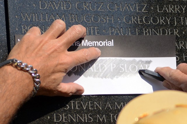 Family of MOH recipient Sloat makes solemn visit to Vietnam Wall