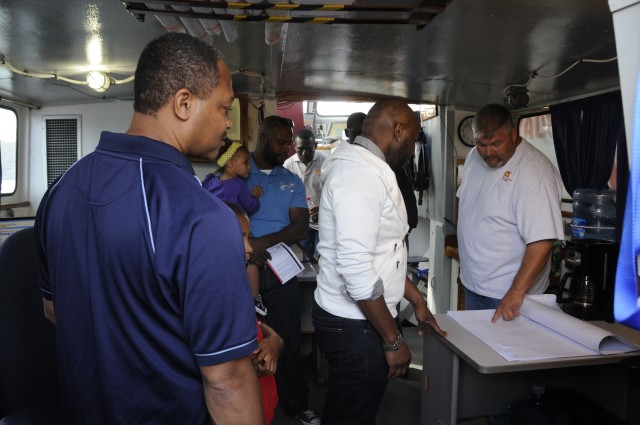 Corps greets public on the Reynolds debris vessel