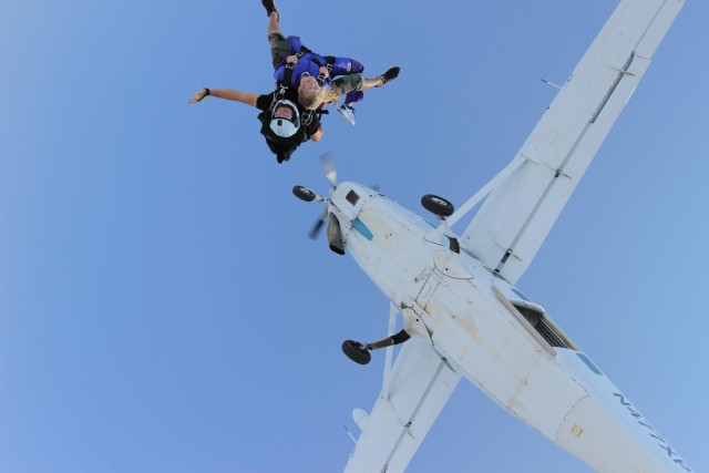 Airman takes to the sky with skydiving