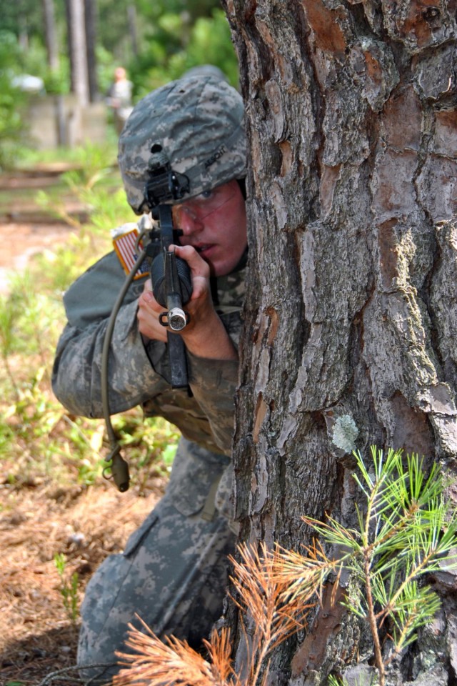 Night Stalkers compete in USASOC's Best Warrior competition
