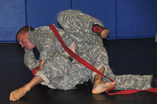 Night Stalkers compete in USASOC's Best Warrior competition