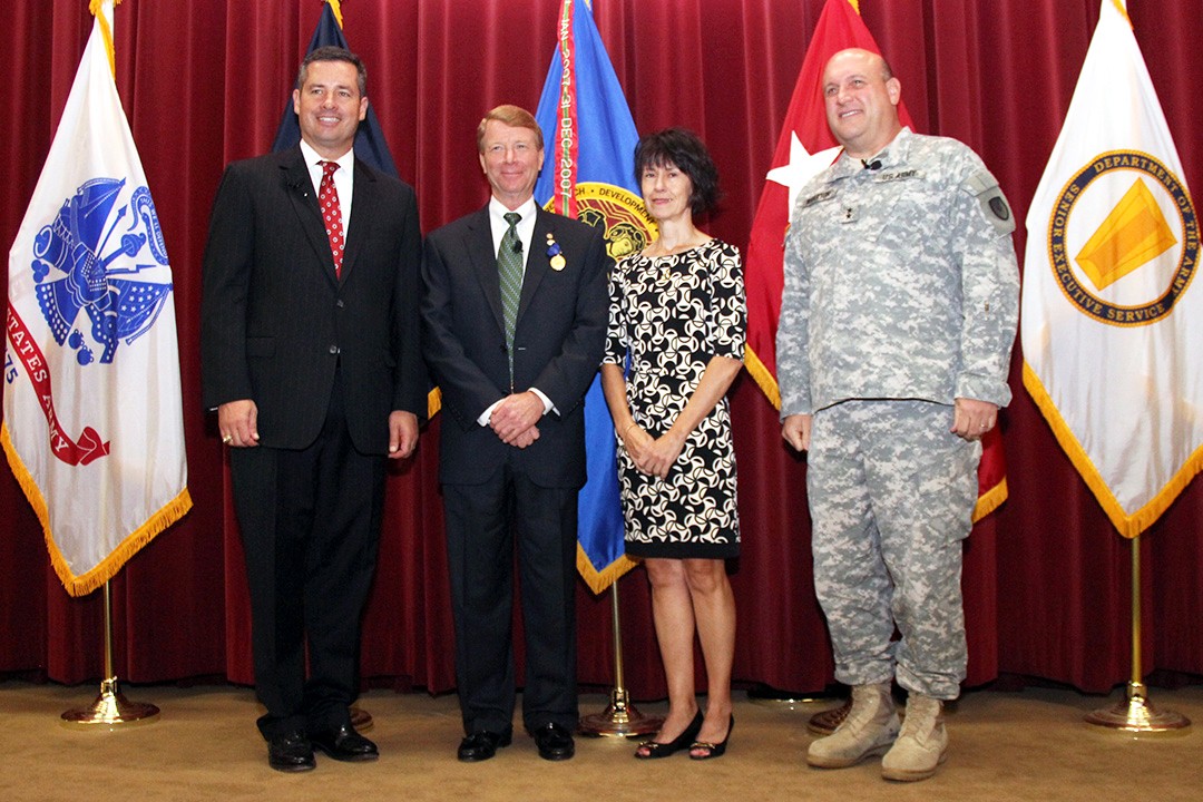 Army chem-bio center director retires | Article | The United States Army