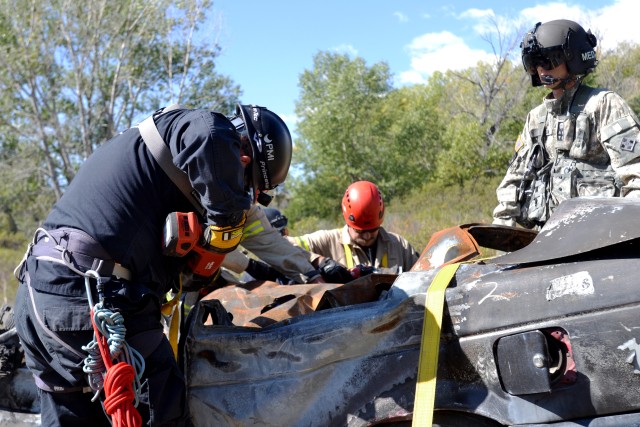 4th CAB, firefighters test response