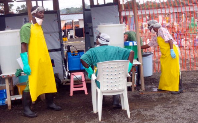 U.S. Army Africa team helping fight Ebola