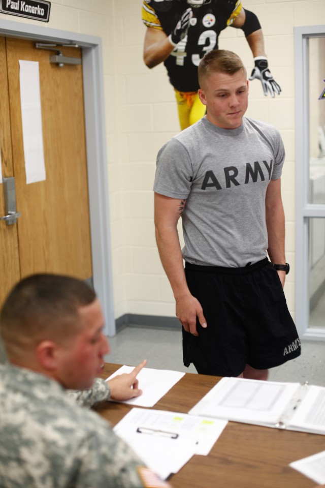Pfc. Nicholas Hanson