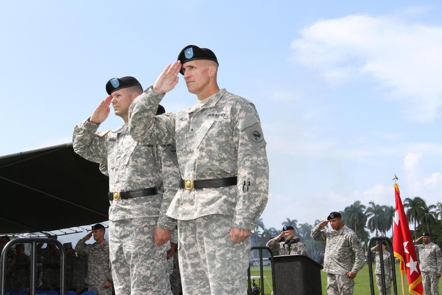 USARPAC welcomes two new stars | Article | The United States Army