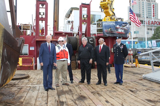 Vice President Biden, congressional members visit Delaware River Deepening Project 