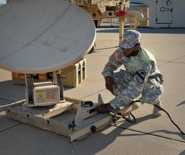 Cavalry administration personnel break routine, enhance job skills