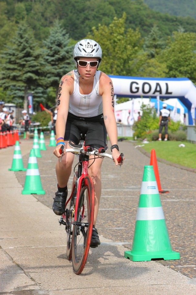 2ID Warrior dedicated to fitness, sets example