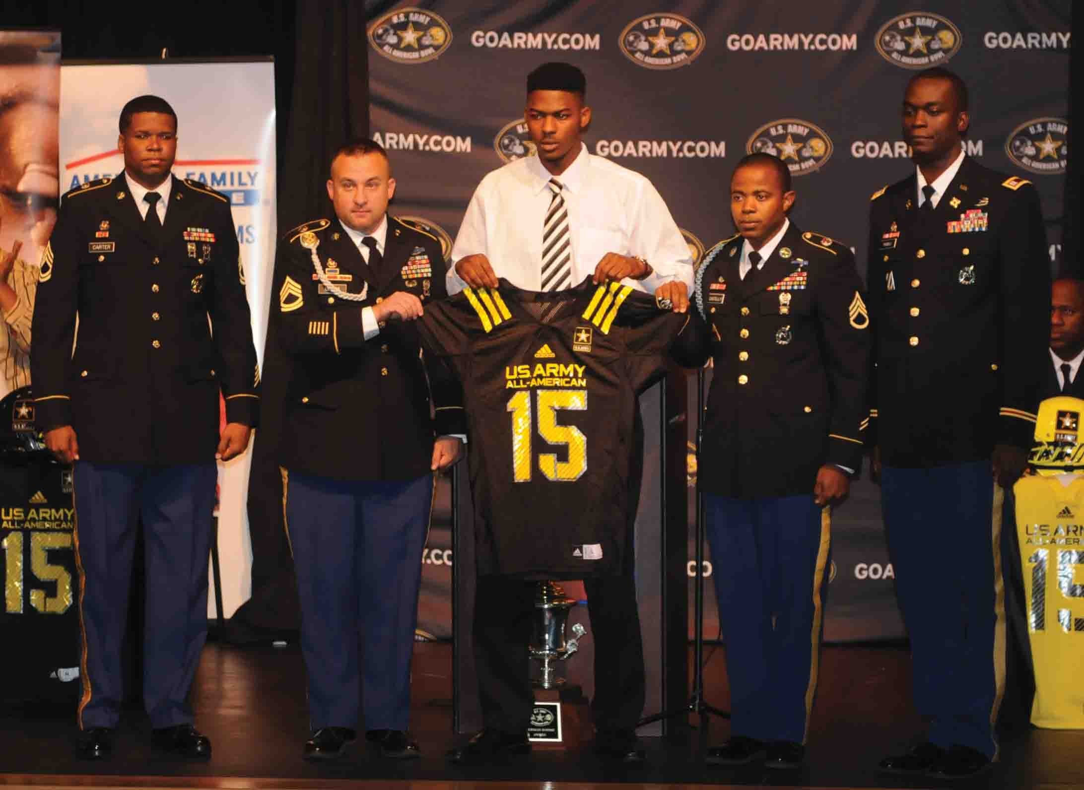 Carver star invited to play in Army All-American game | Article | The ...