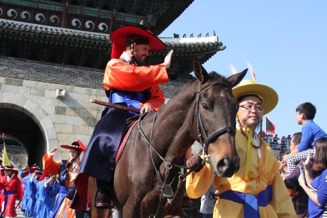 U.S. Army officer takes part in annual South Korean parade