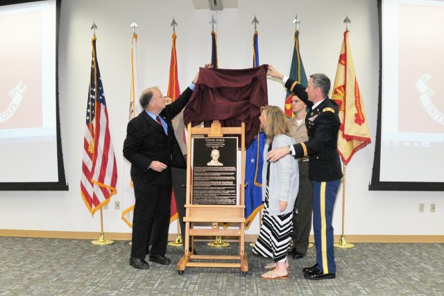 Presidio dedicates building to Medal of Honor recipient