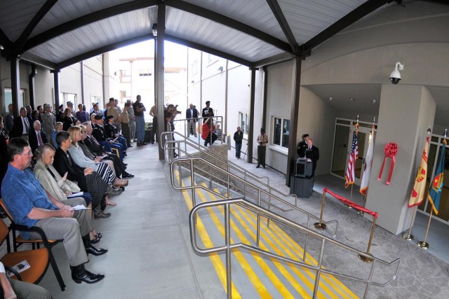 Presidio dedicates building to Medal of Honor recipient