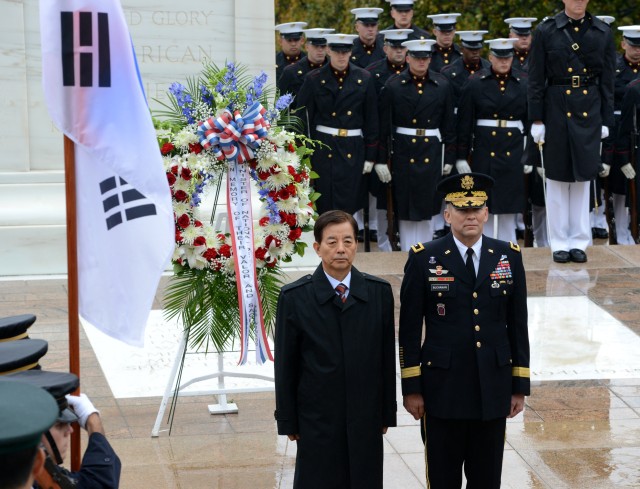 Korean Defense Minister pays respects at Arlington National Cemetery