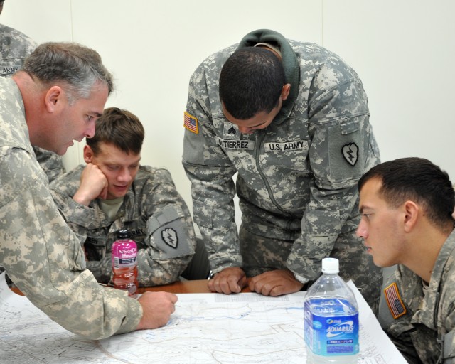 U.S. Aviation Soldiers reinforce training skills during Orient Shield 14